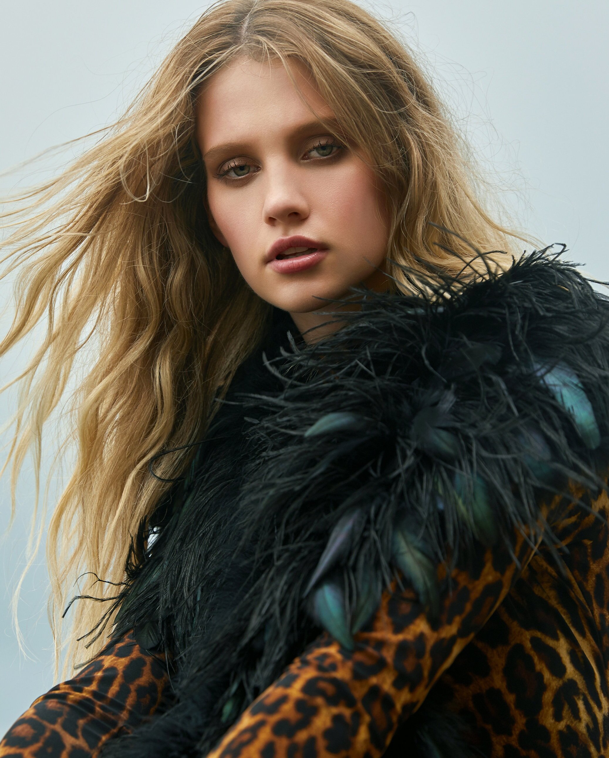 Look+7_20201111_Hazel_KC2_205rfc+copyEDIT.jpg