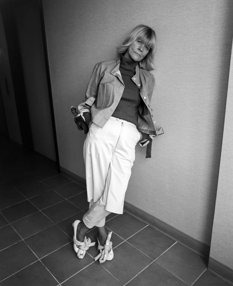 issue 5 - Wine Time with Martine Rousseau photography Étienne Saint-Denis