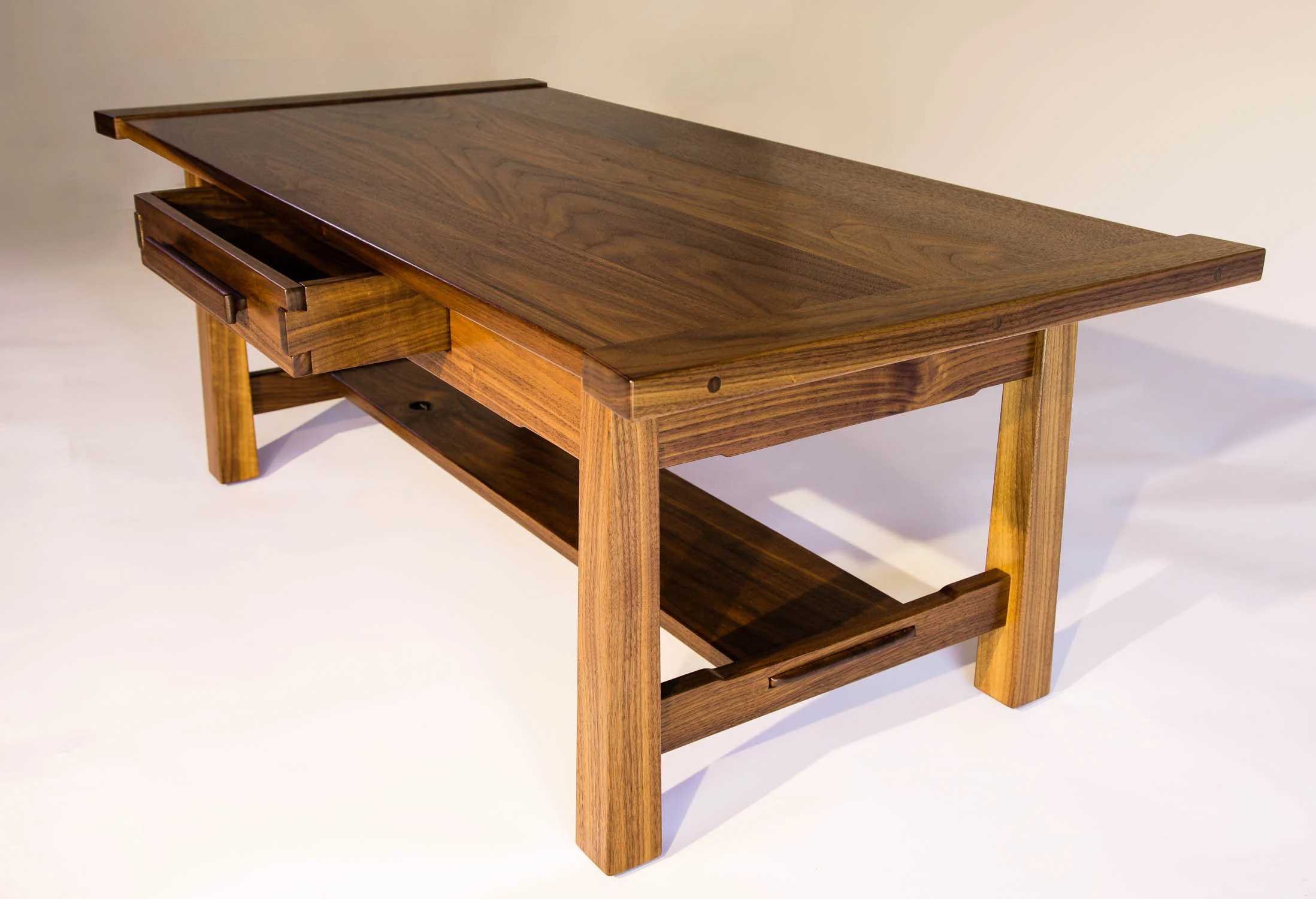 coffeetable3.jpg