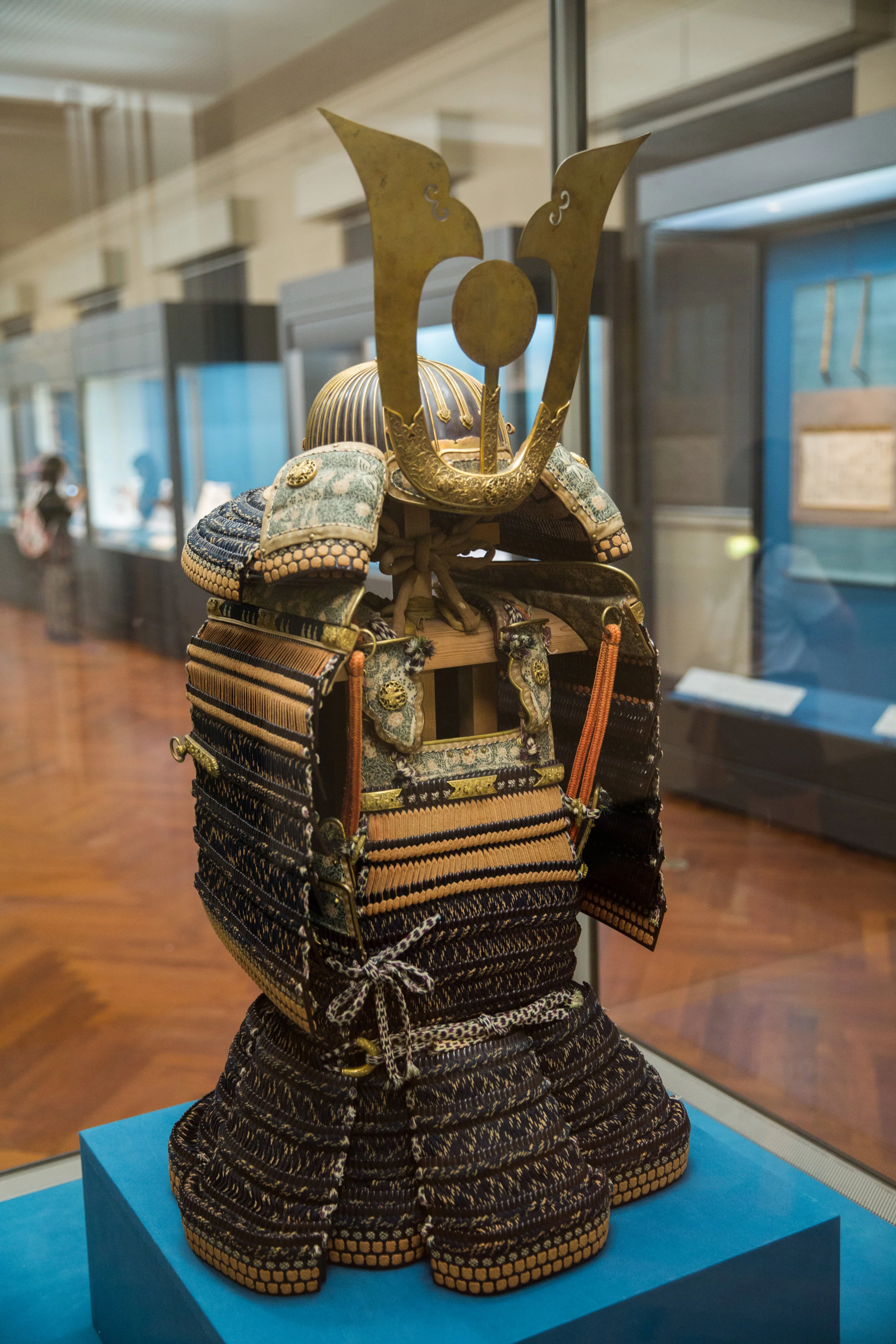 We explore the collection of the vast array of items a samurai kept dear. Anyone from or who sympathize with the members of the warrior classes across the world all have a profound appreciation over the enigmatic beauty of samurai culture. it always seemed strange to me that western cultures have move away from implementing rulers with less overall life experience. It’s been proven that well rounded leaders thrive.