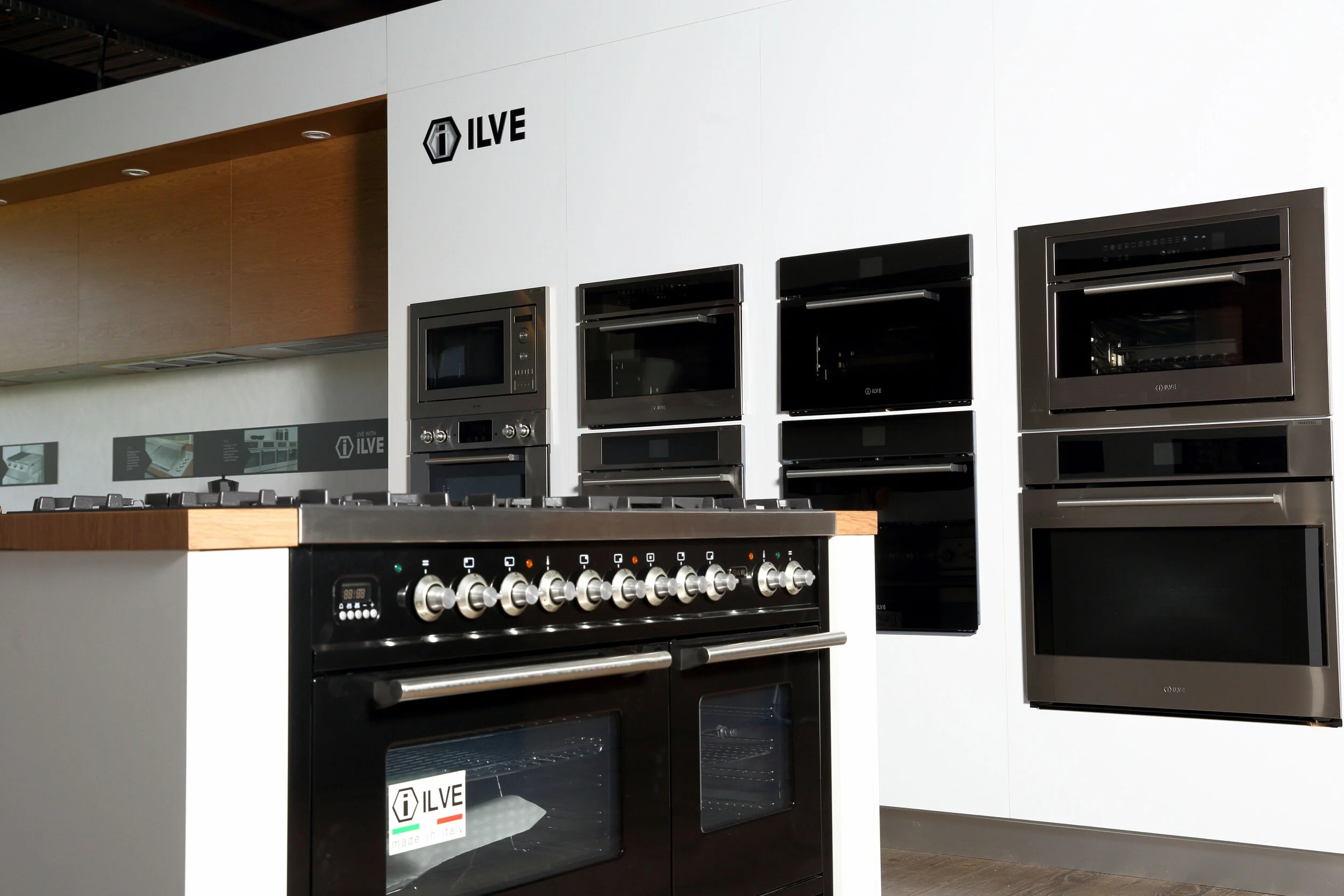 ILVE kitchen installation at Winning appliances, ACT. Monday 12th December 2016.Photo by DAMIAN SHAW.com 