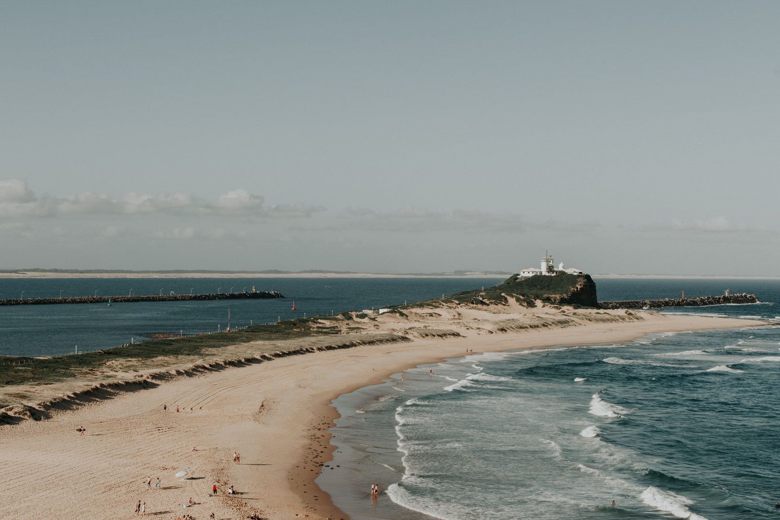 B & C Newcastle NSW Fort Scratchley Wedding-33.jpg
