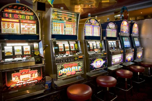 Slot_Machines.jpg