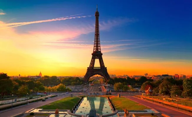 eiffel.jpg