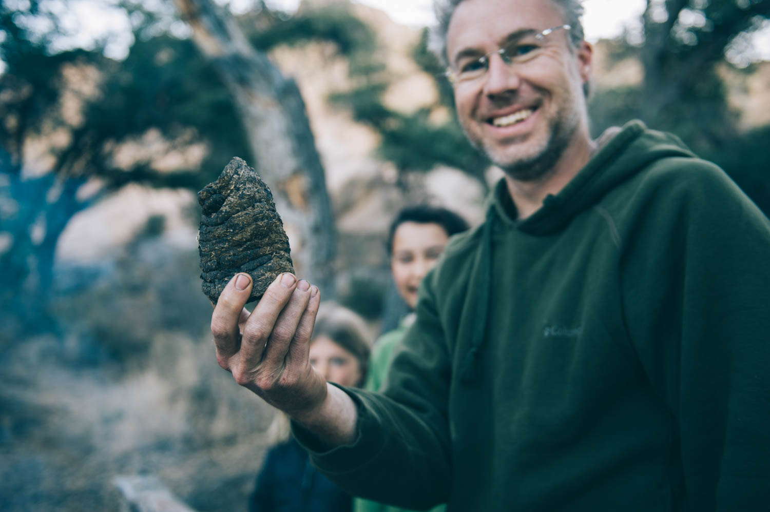 There were lots of very dry cow dung around our camp and we used it as fire starter. The kids thought it was pretty funny, but they quickly understood why many people do this across the world. Cheap and efficient fuel!