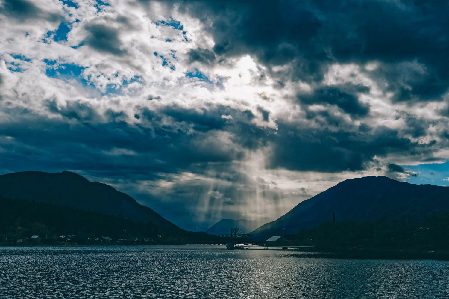 Beautiful light on Lake Bennett.