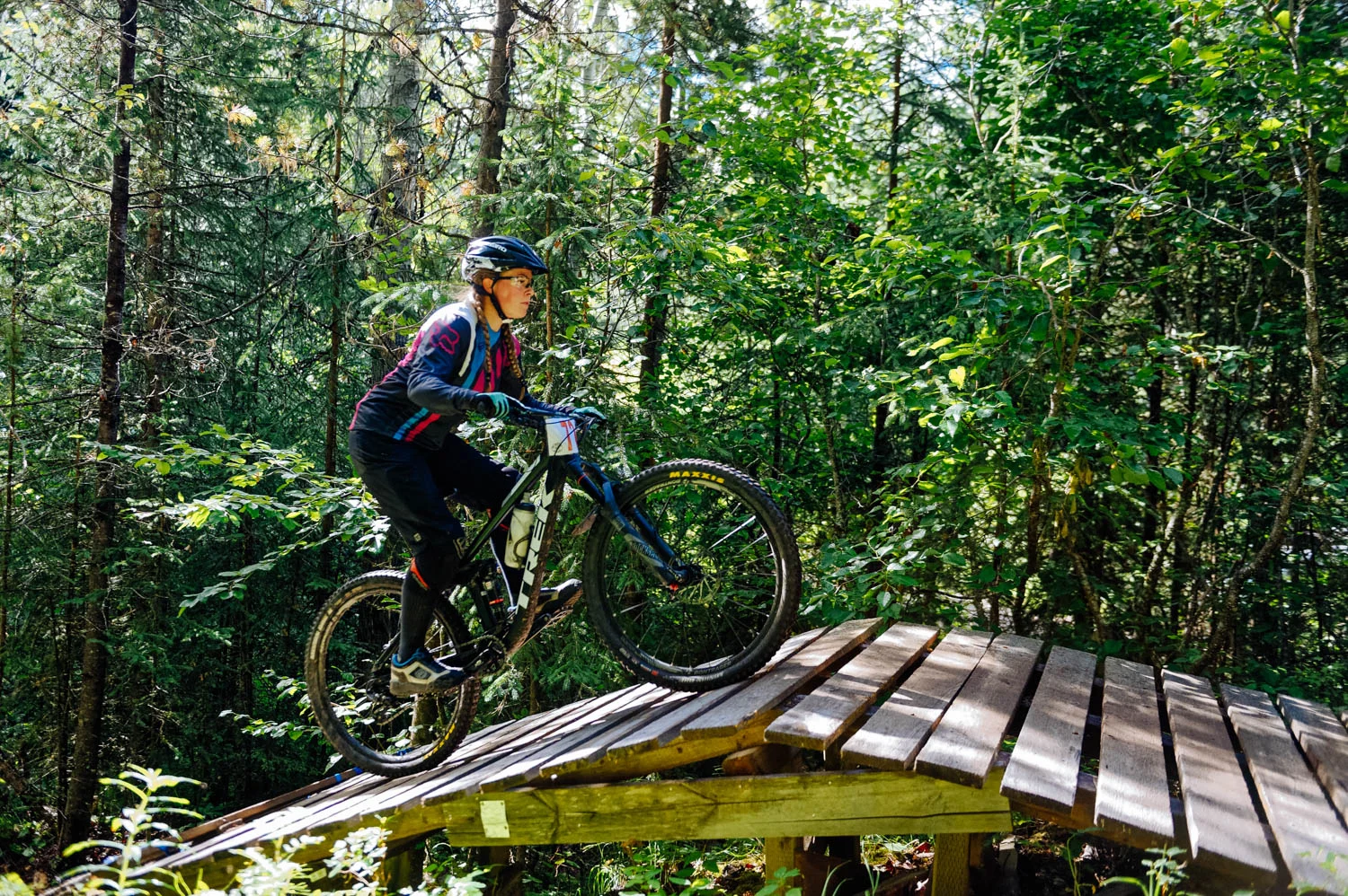Downhill race on Charlotte's Web.