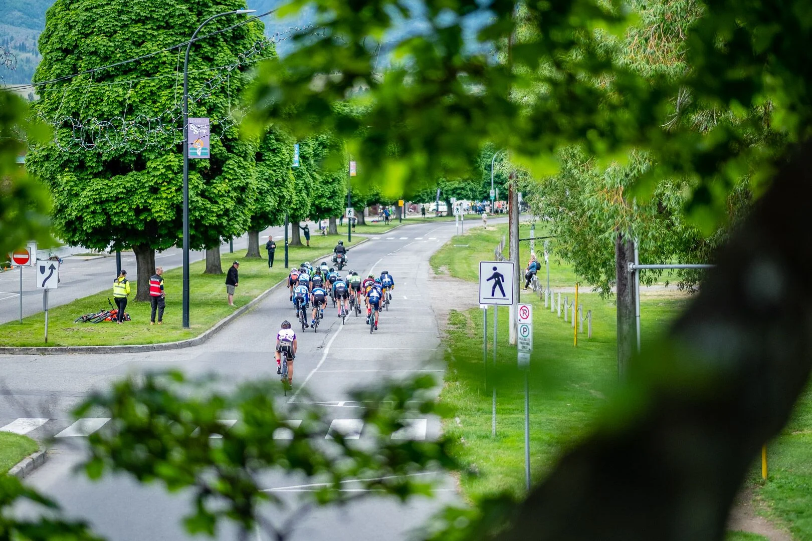 Mara (at the back) losing ground on the all-boys peloton. Photo by Cody W Gannon.