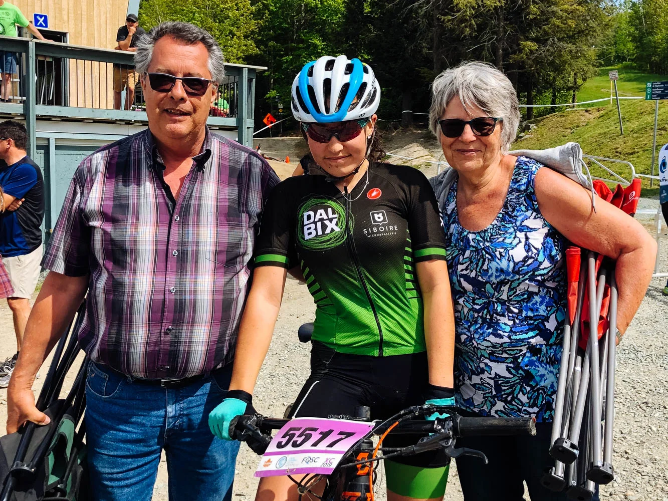 Grand-papa and Grand-maman came from Terrebonne to watch the race and cheer for their grand-daughters.