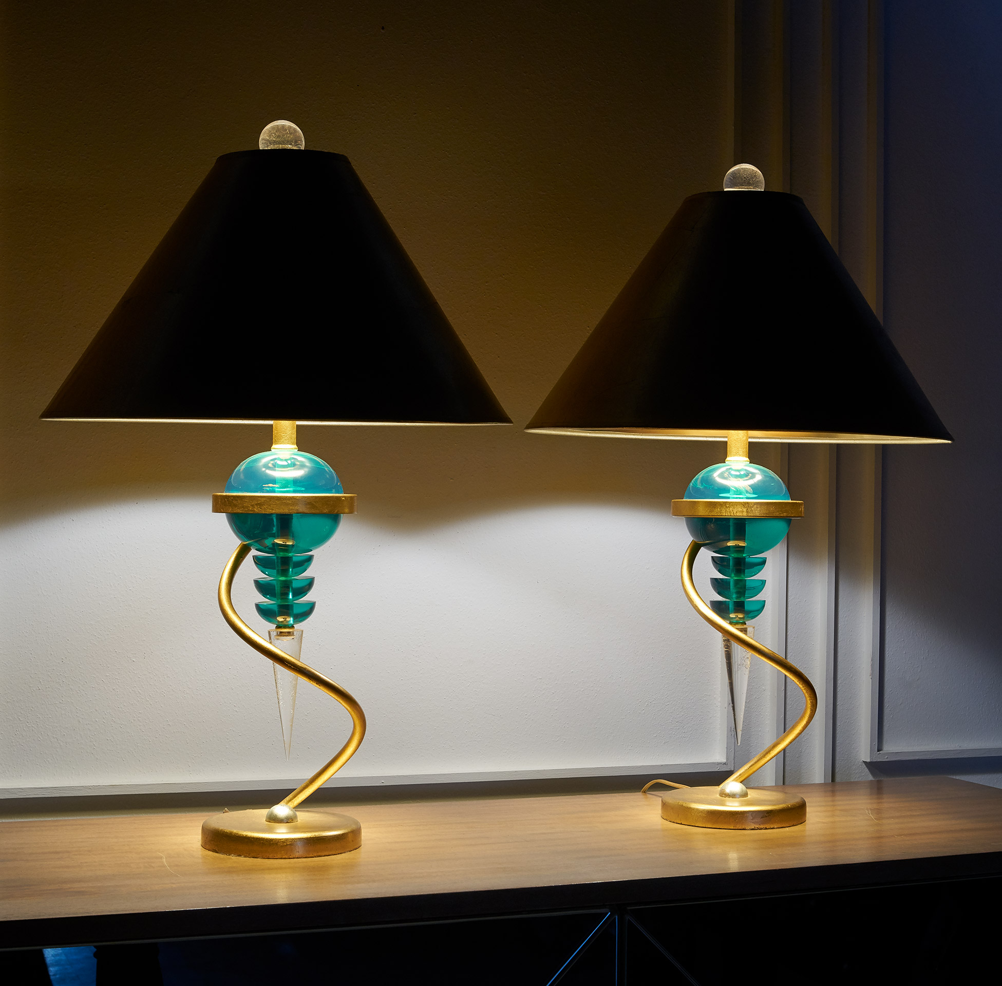 van teal table lamps