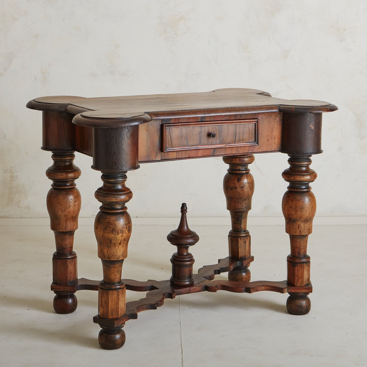 Antique Chair Leg Styles