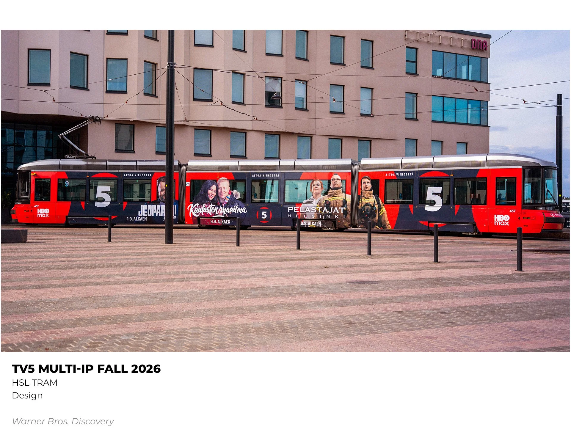 Napoleon_Digital_TV5_MIP_Tram.jpg