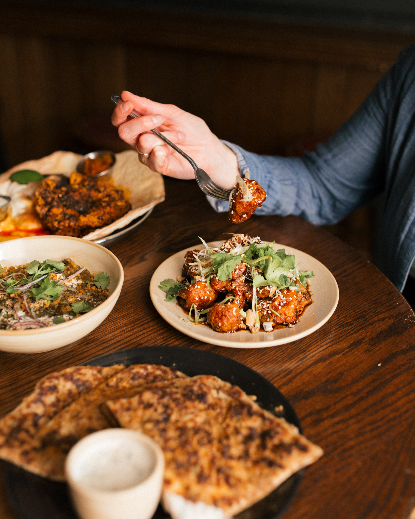 https://images.squarespace-cdn.com/content/v1/53a05cdee4b0c1bc44841a7b/1530300806228-9N6FSUYDXB7VYY0BSWL1/101%2BFood%2BPhotography%2BTips