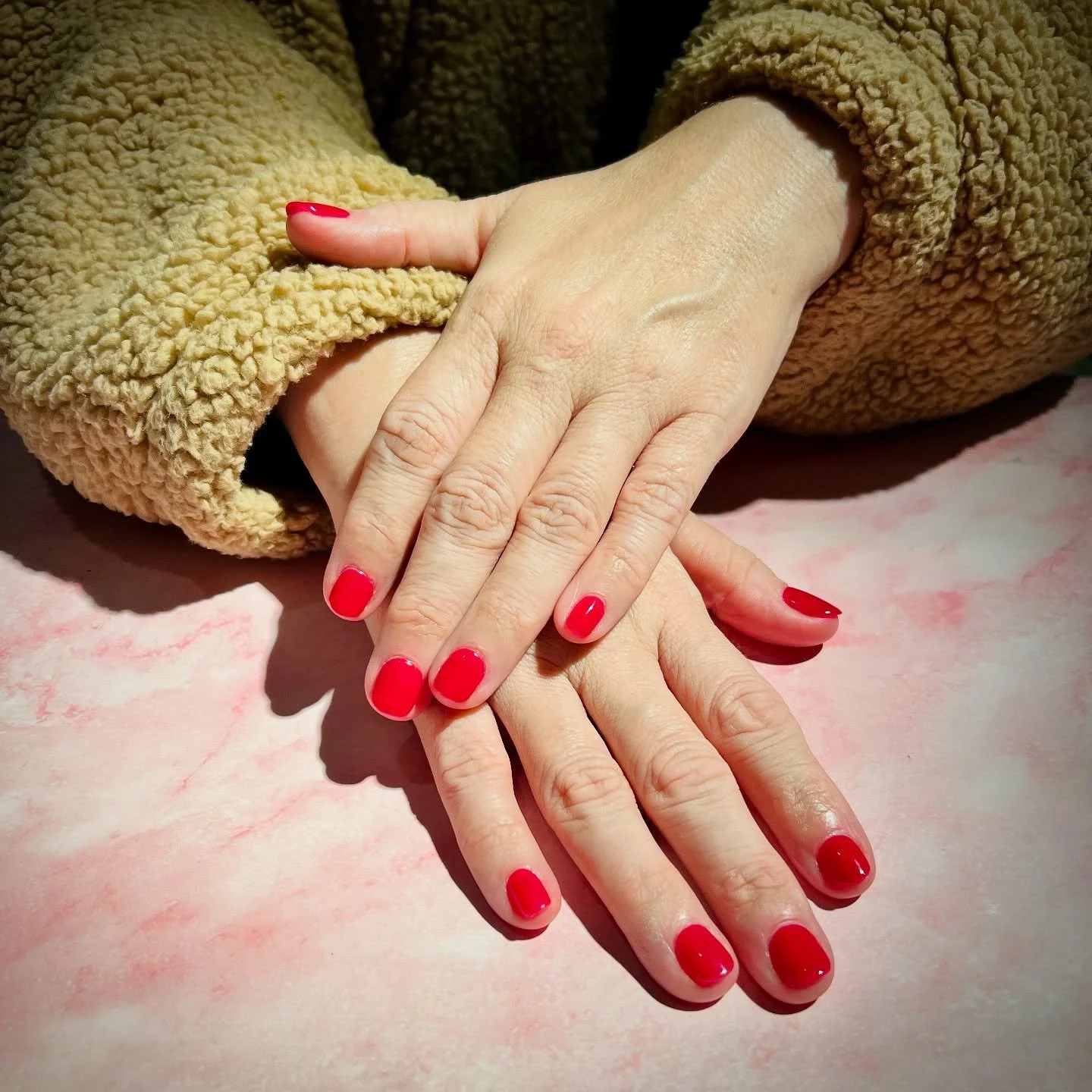 #poshmanipedi #havertown #naturalnails