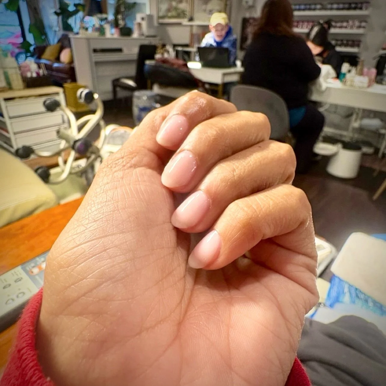 #poshmanipedi #havertown #poshlinx #naturalnails 6104462128