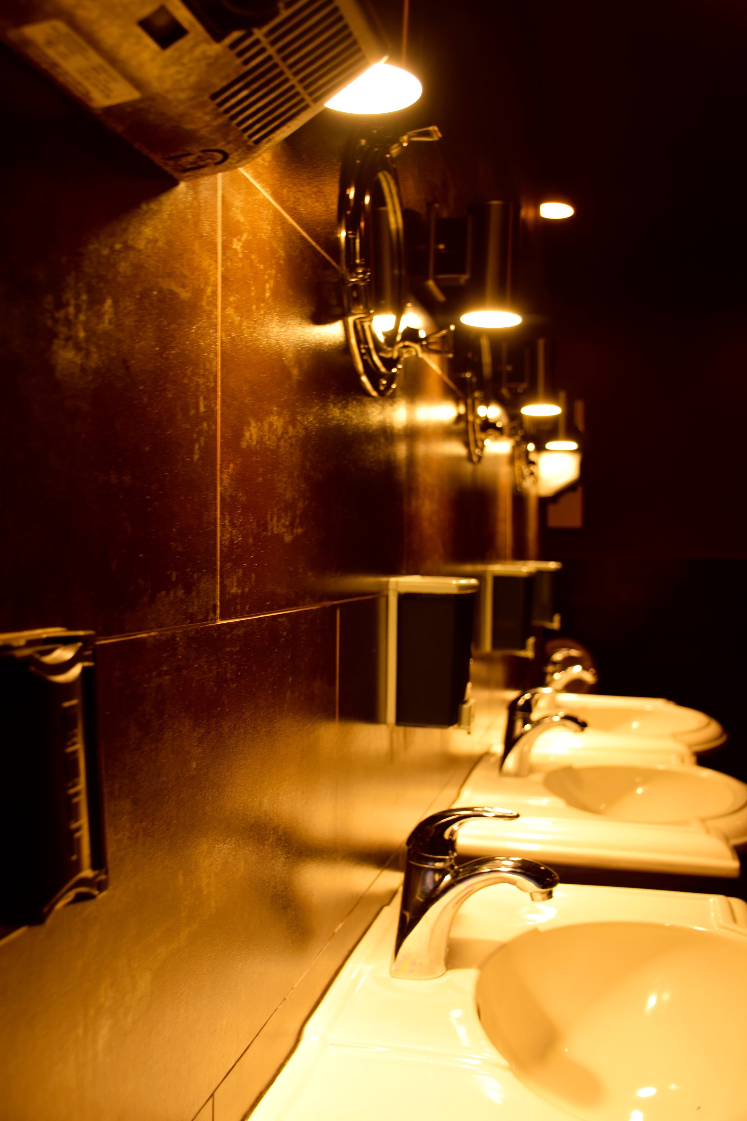 Sinks.jpg