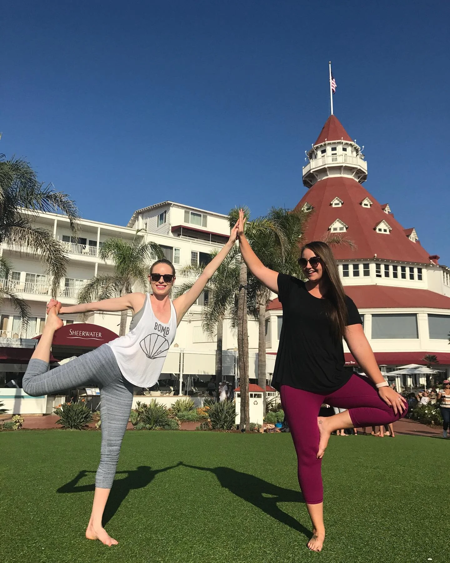 A sunset yoga session is a must on the Windsor Lawn at Hotel Del Coronado. It&rsquo;s even better with a friend. 

Have you stayed at or visited @delcoronado ? 

#delcoronado #hoteldelcoronado #sunsetyoga #yoga #friends #pacificocean #precovidmemorie