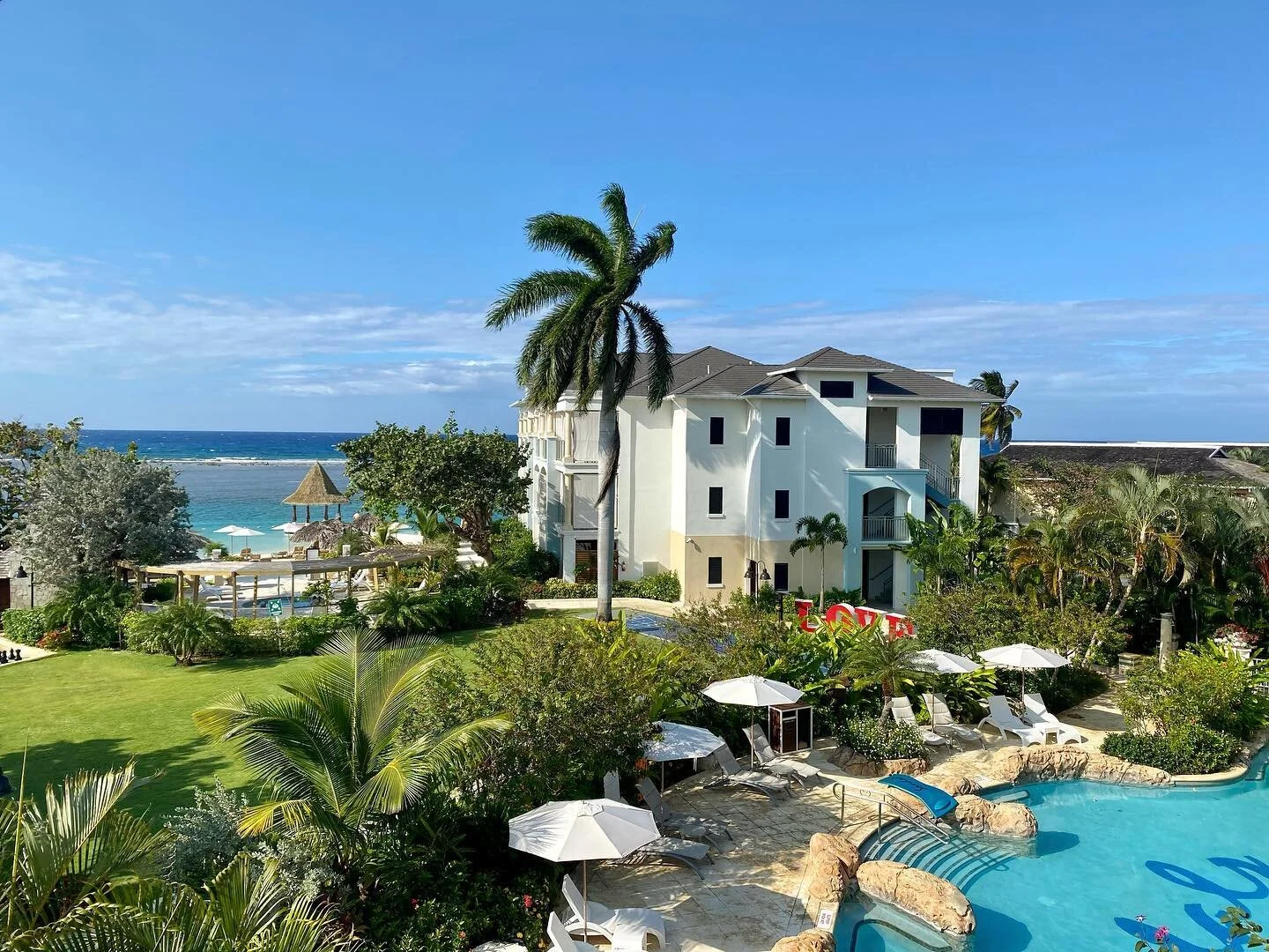 I am BACK AT THE BEACH and this is the current view from the balcony of my Butler Suite at Sandals Royal Caribbean! 

I hope you are following along because I have so many incredible things to show you from this resort. 

Who is ready to visit gorgeo