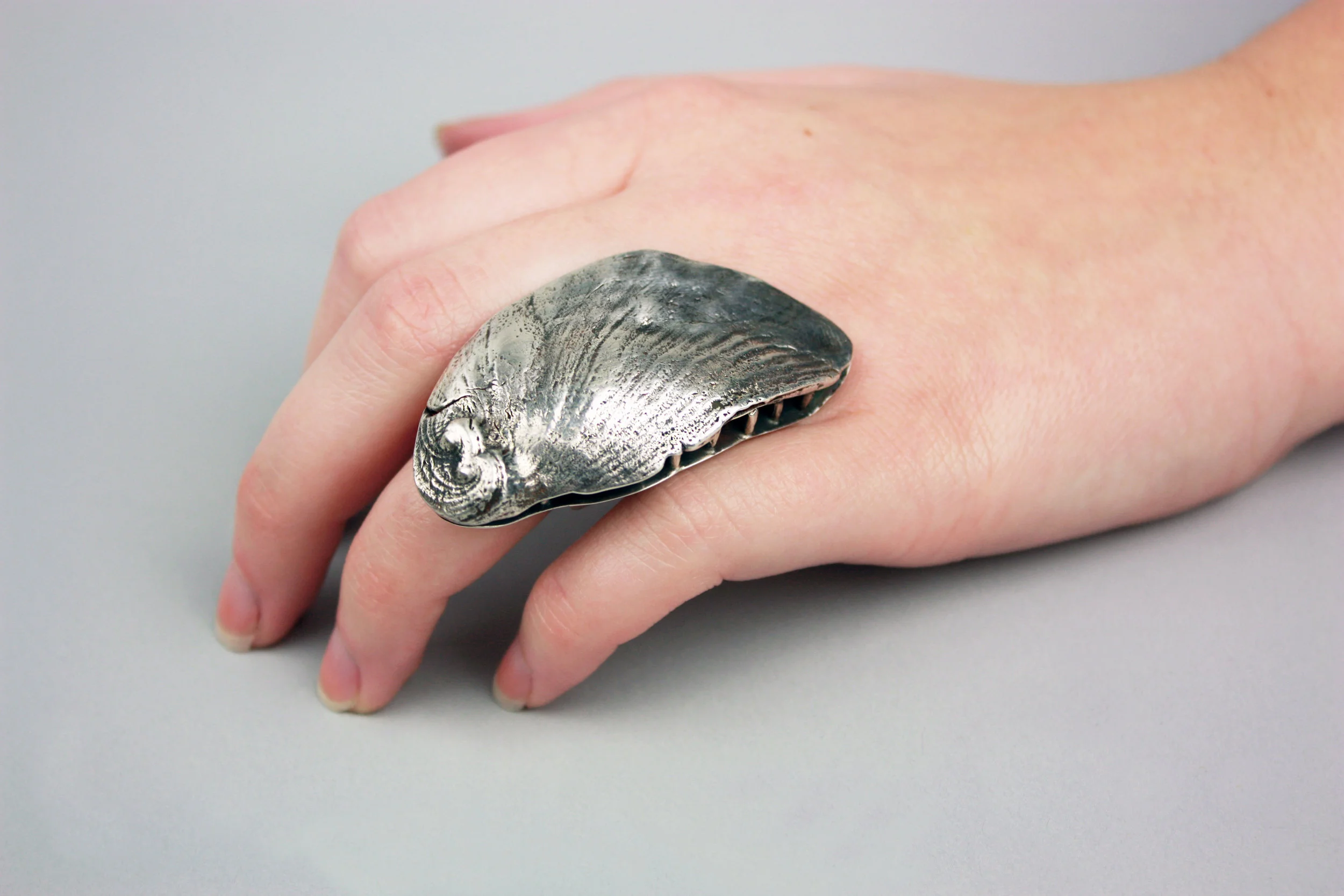 _Shell-Ring-Hand7-2.jpg