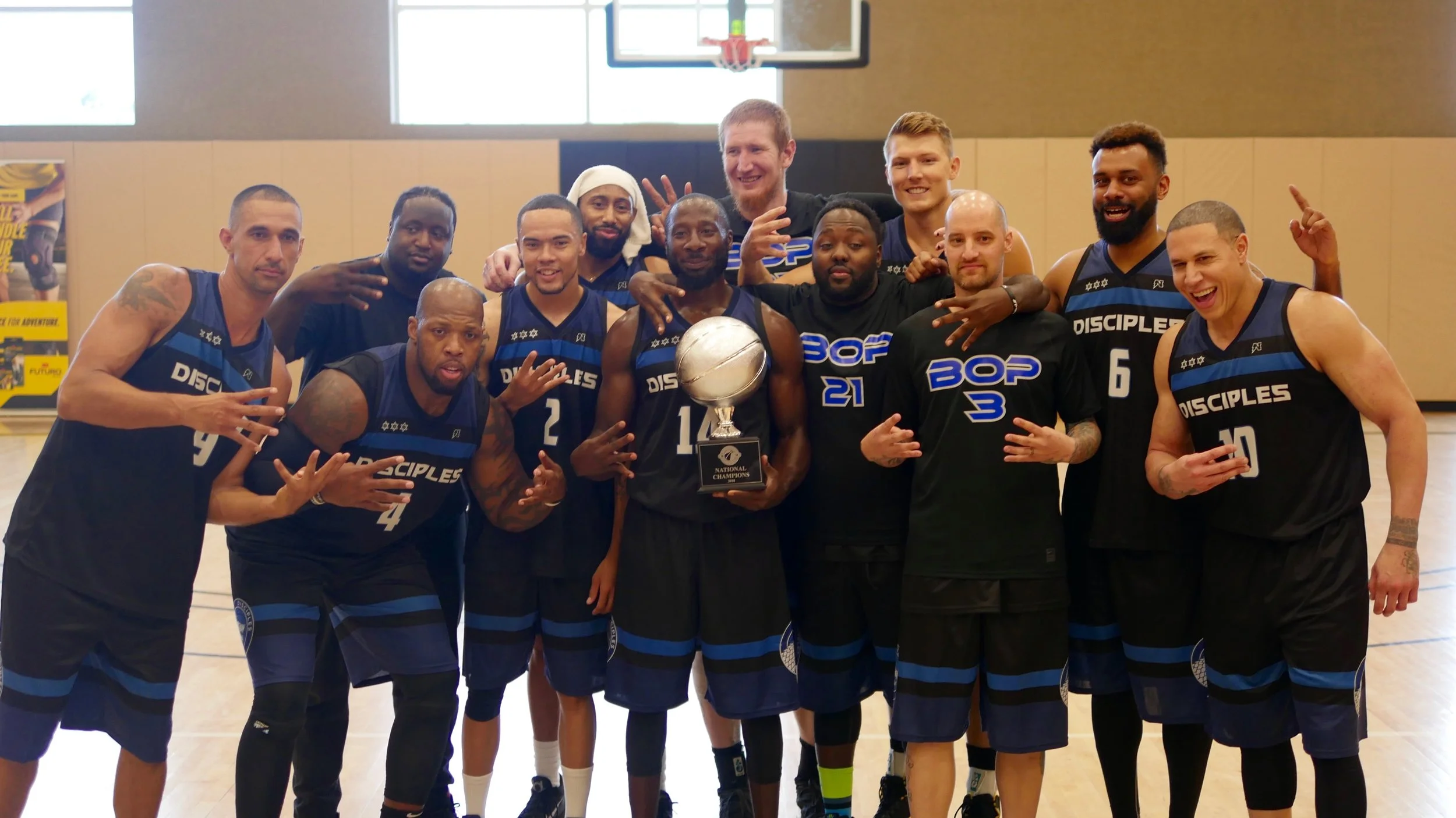 ballSoHard_ultimate_hoops_Basketball.jpg