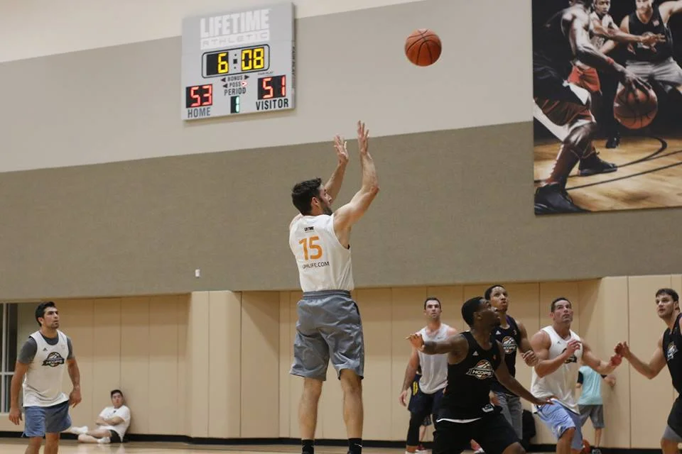 King and Duck Continue Their Dominance&nbsp;&nbsp;