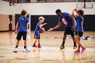 Basketball_Class training 2.jpg