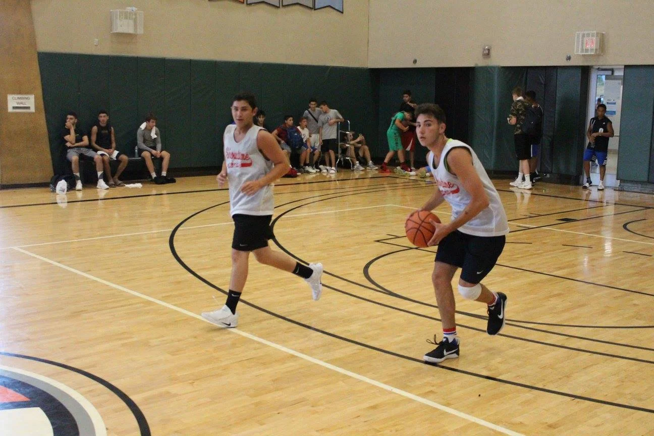 Who Will Be Crowned Champions Tonight?