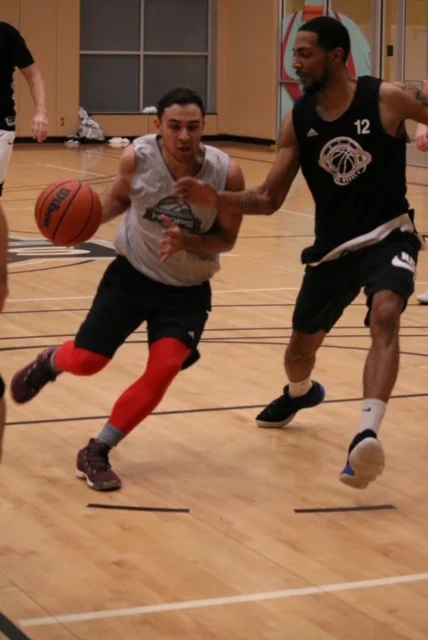 Kings Aim to Keep Things Rolling Versus a Struggling Warriors Squad