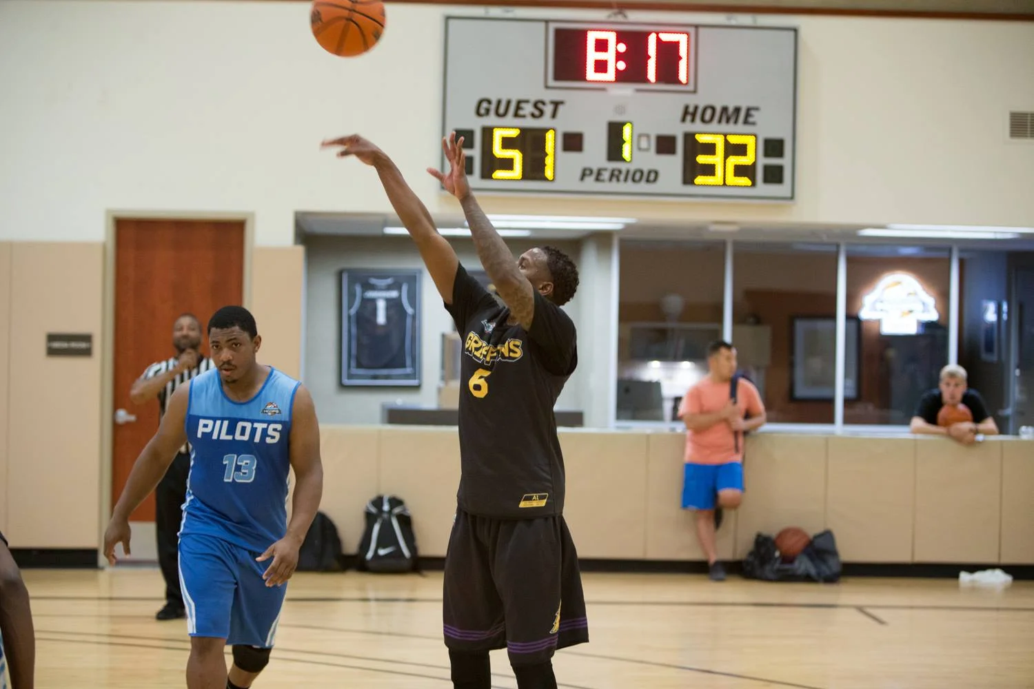 Chris Holloway shooting free throws to extend the Griffins’ lead to 20.