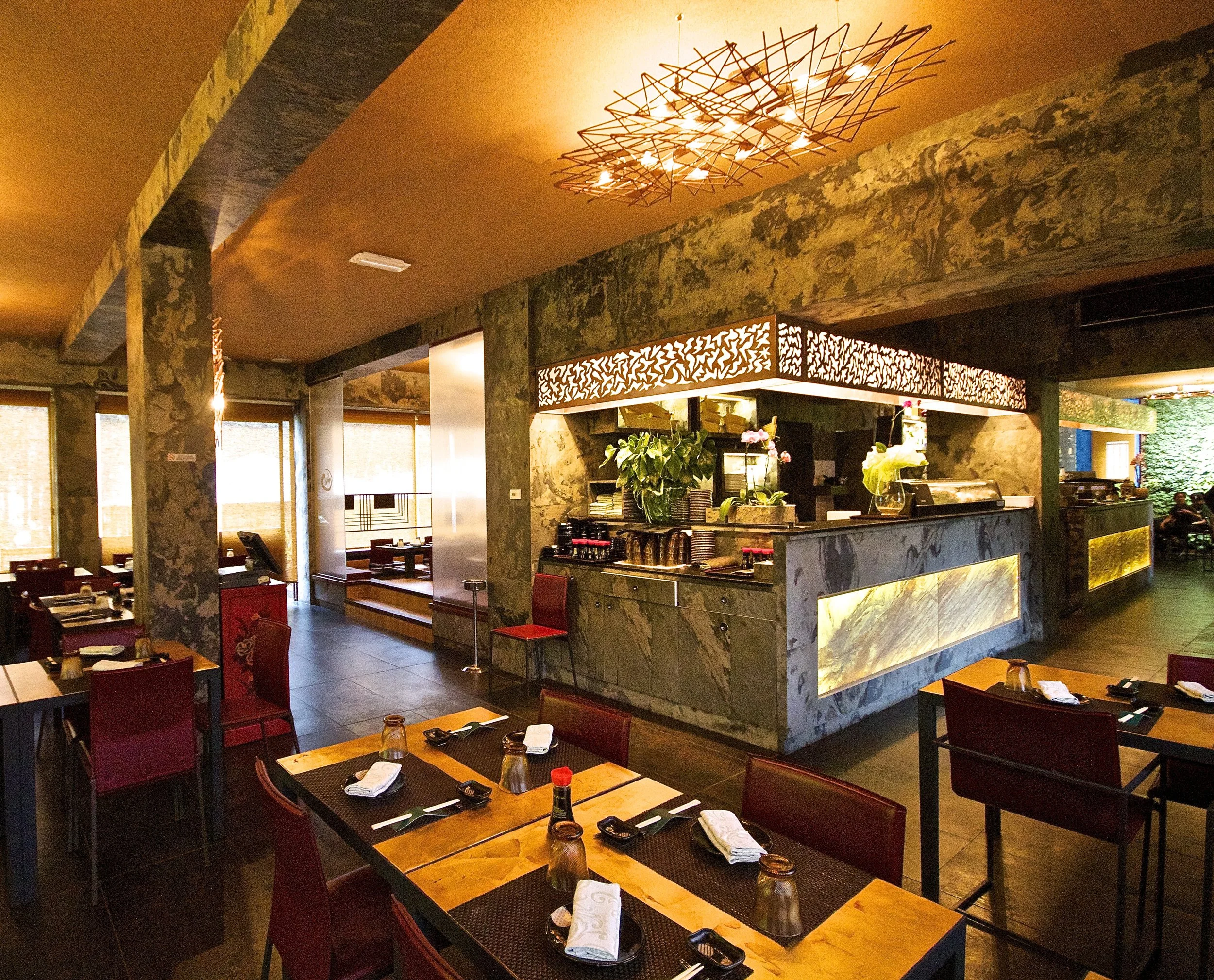 sanjayani white txtr lite flexible stone veneer restaurant.jpg
