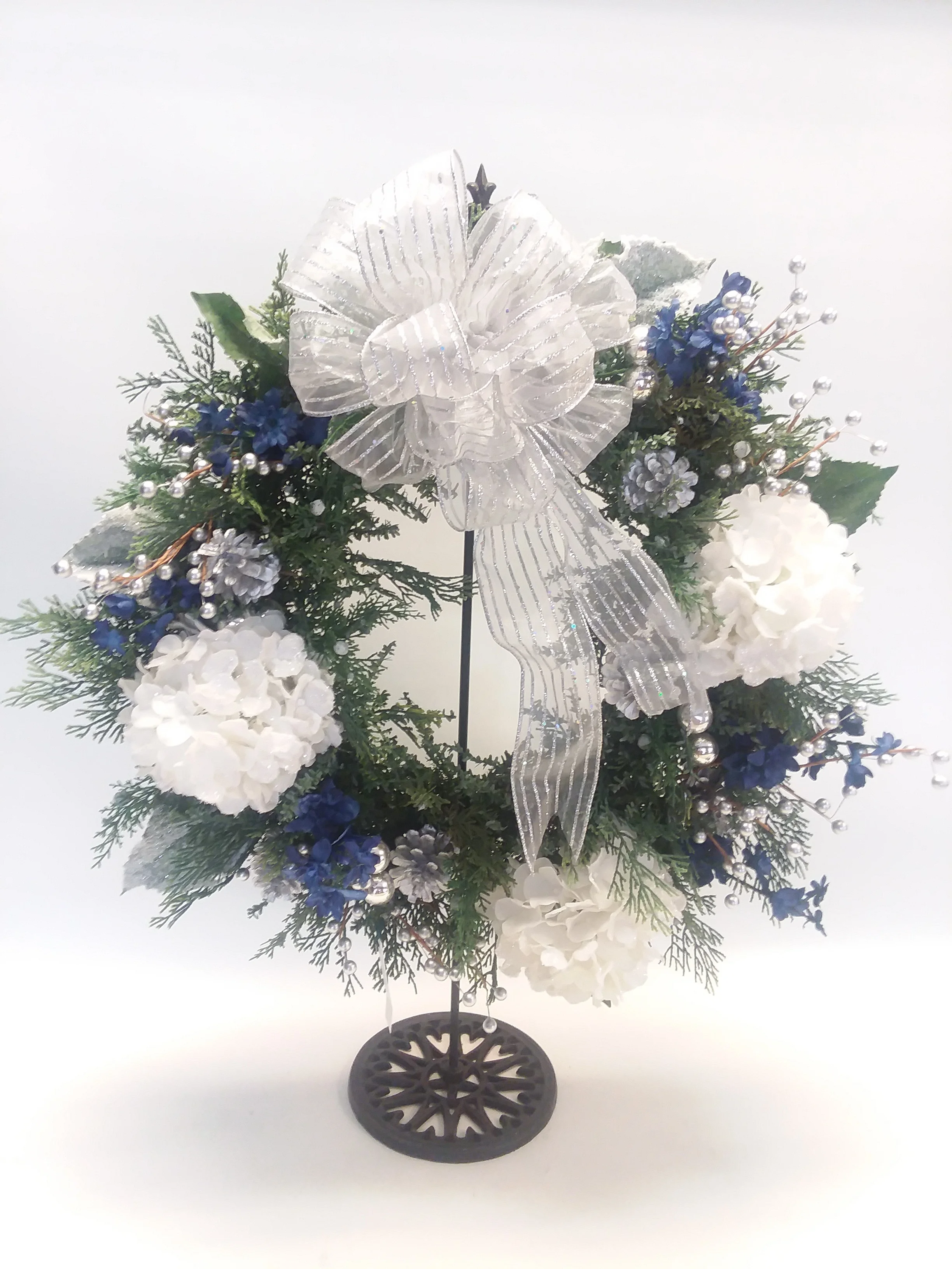 silver and blue 130.jpg