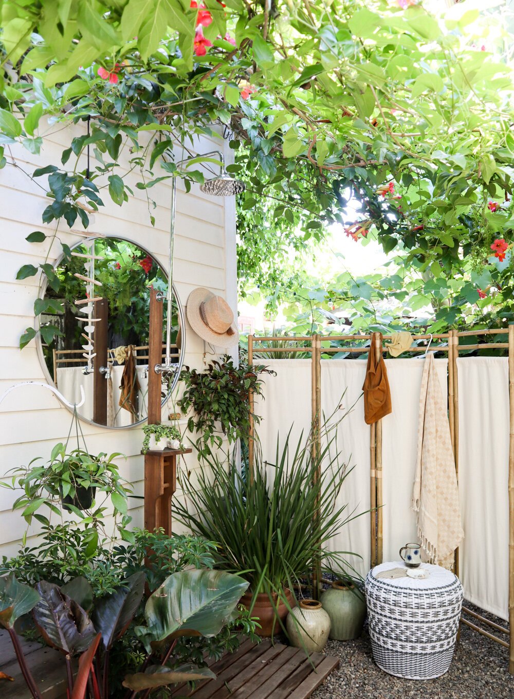 small-space-outdoor-shower-ebay-new-vintage-decor-8.jpg