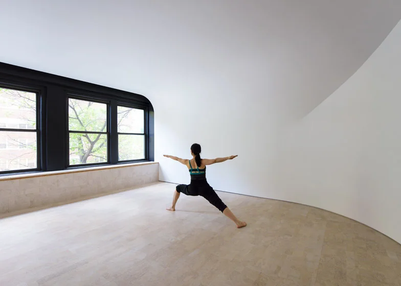 CRS-Studio-by-Clouds-AO_dezeen_784_2.jpg