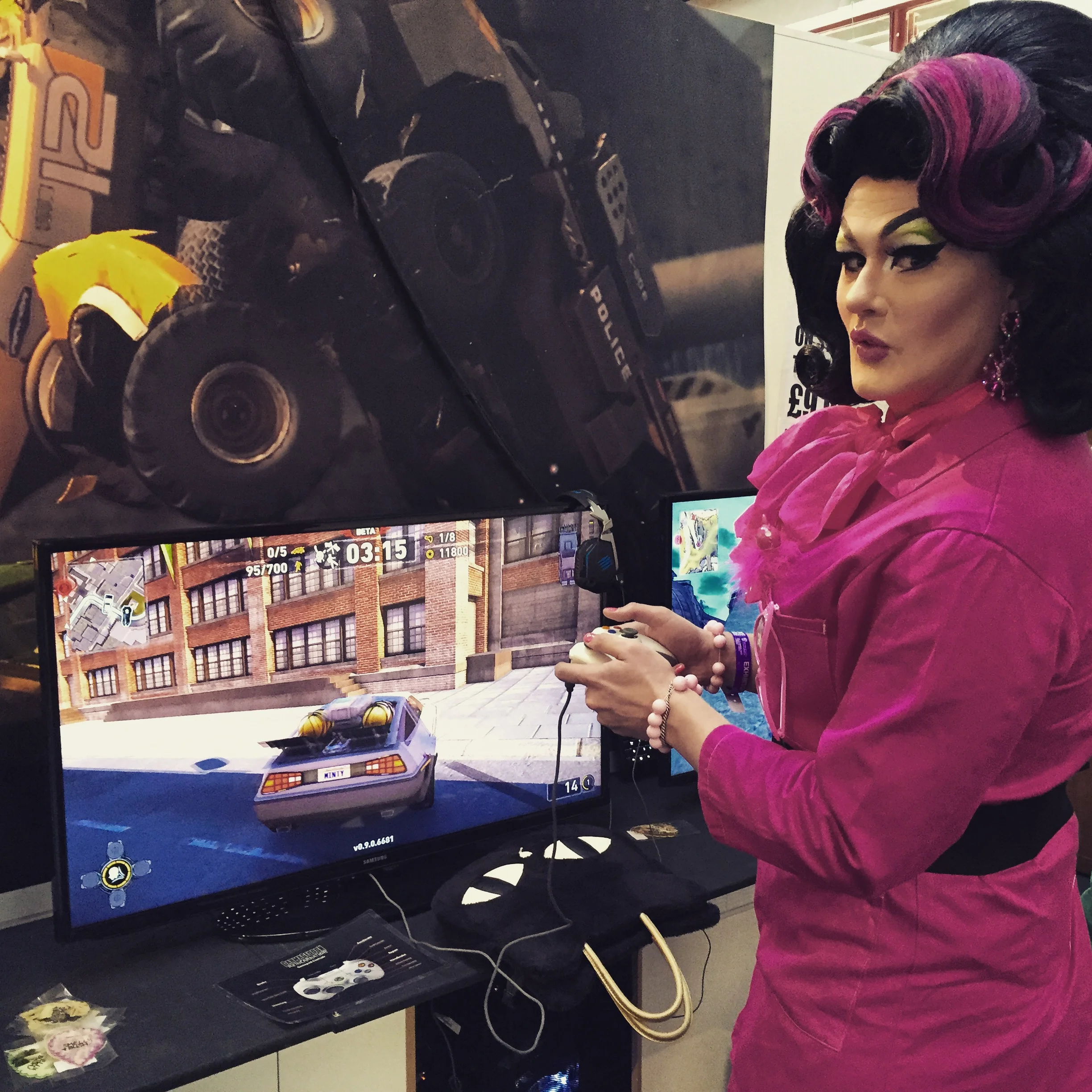 Playing Carmageddon!