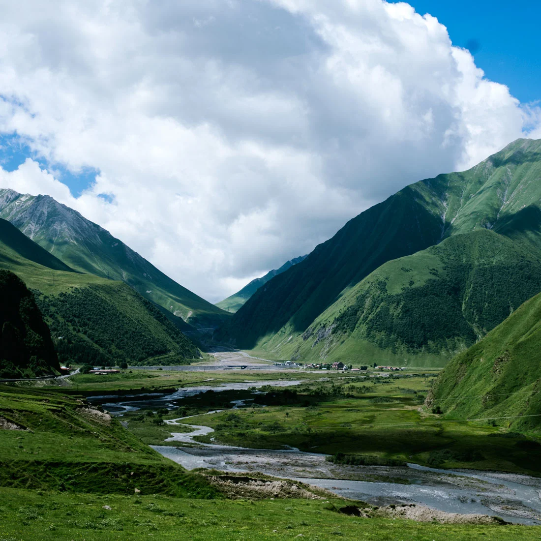 kazbegi-georgien.jpg
