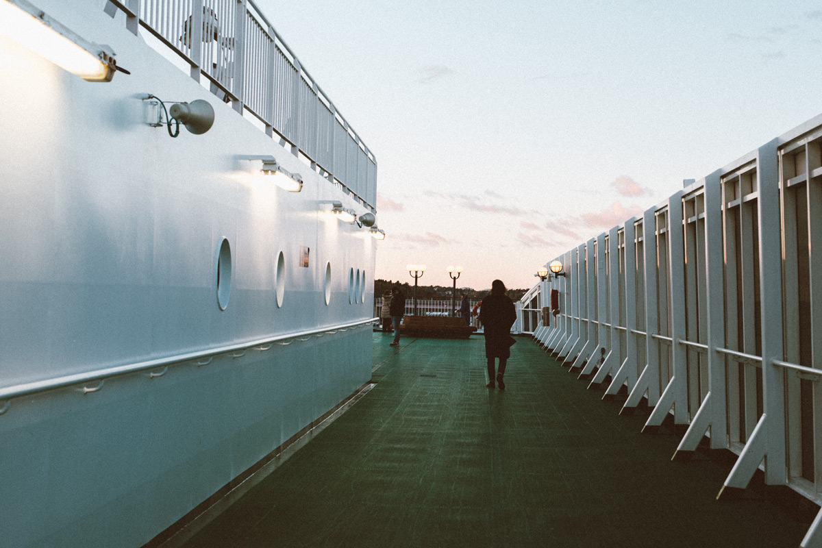 Uppe på däck på M/S Victoria på väg till Tallinn med Tallink Silja