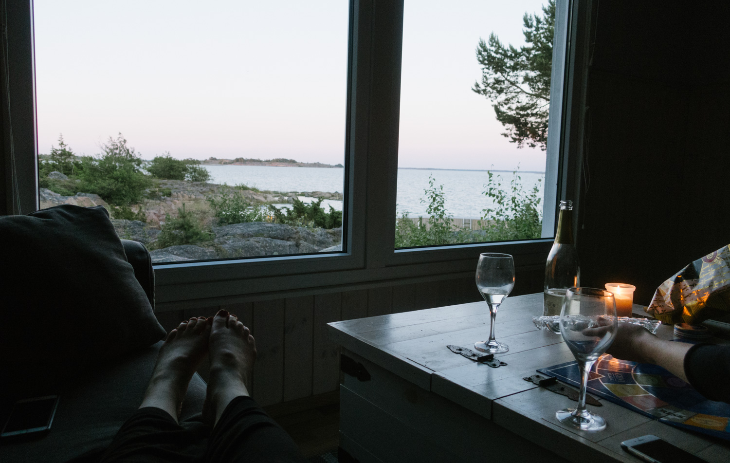 Hyr stuga i Ålands skärgård och få en hela ön Lökskär för dig själv där du kan fiska, basta och bada helt ostört.