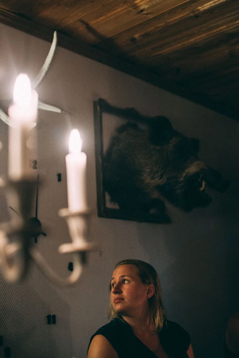 Linda - Resa medvetet ser ut att ta det här med getingarna med ro.