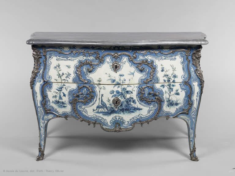 louvre-commode_22.jpg