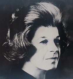 Photograph of Ernstine Carter