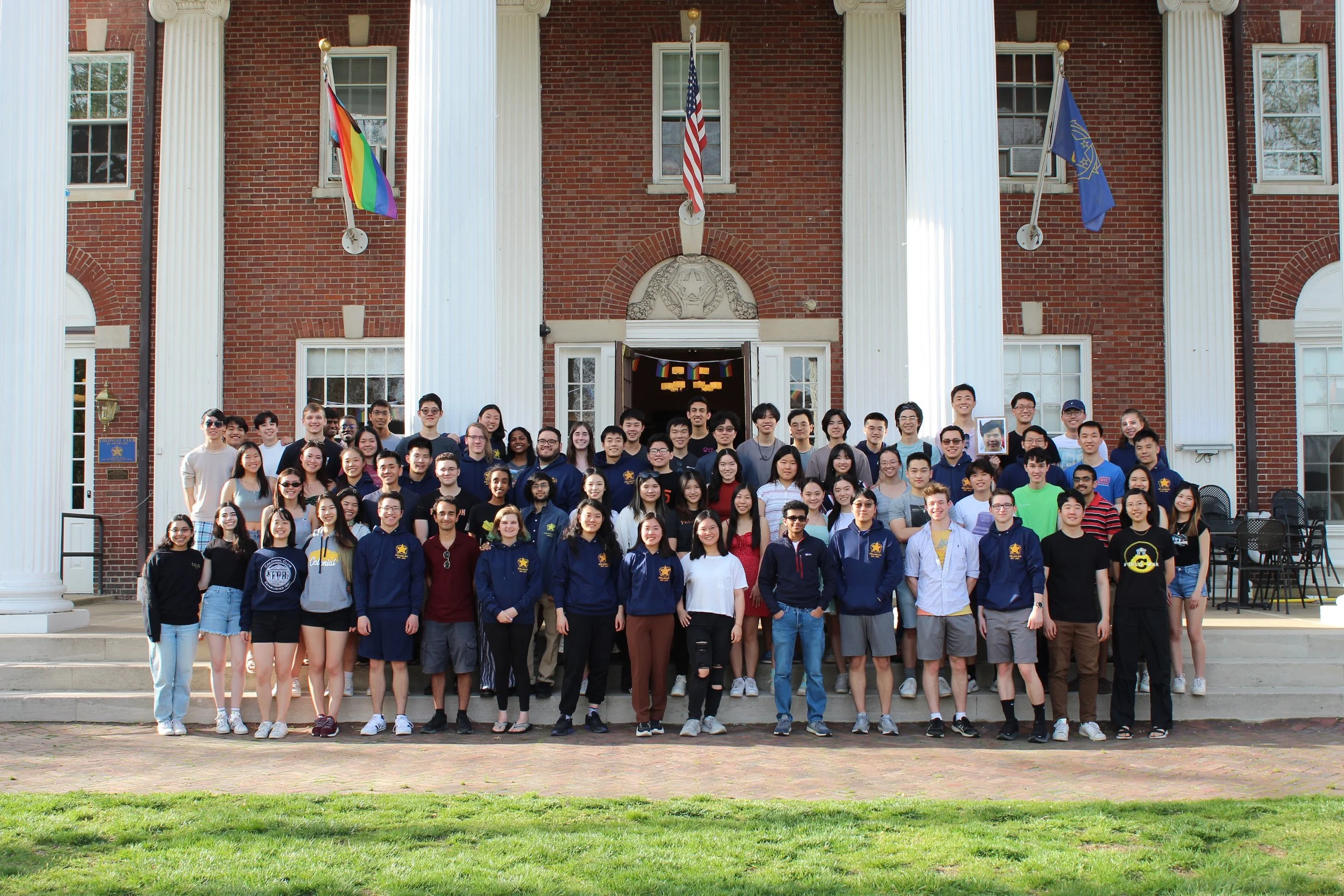 Colonial Club