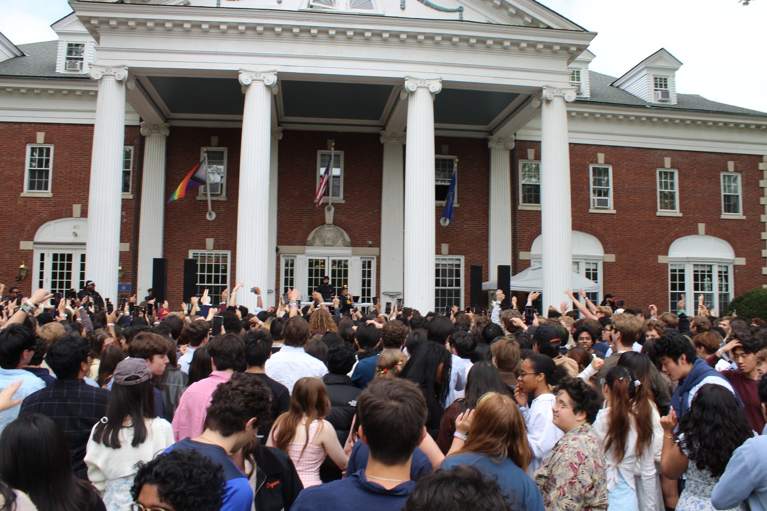 Members and guests gathered outside Colonial