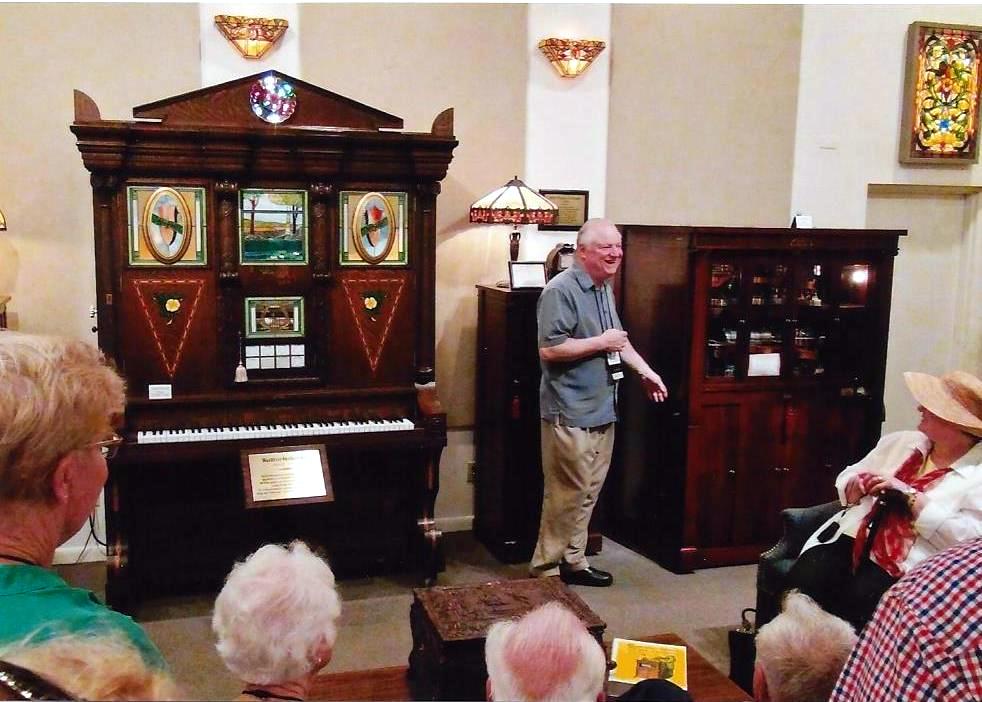 Giving a presentation on the Jancko Collection at the annual MBSI meeting.