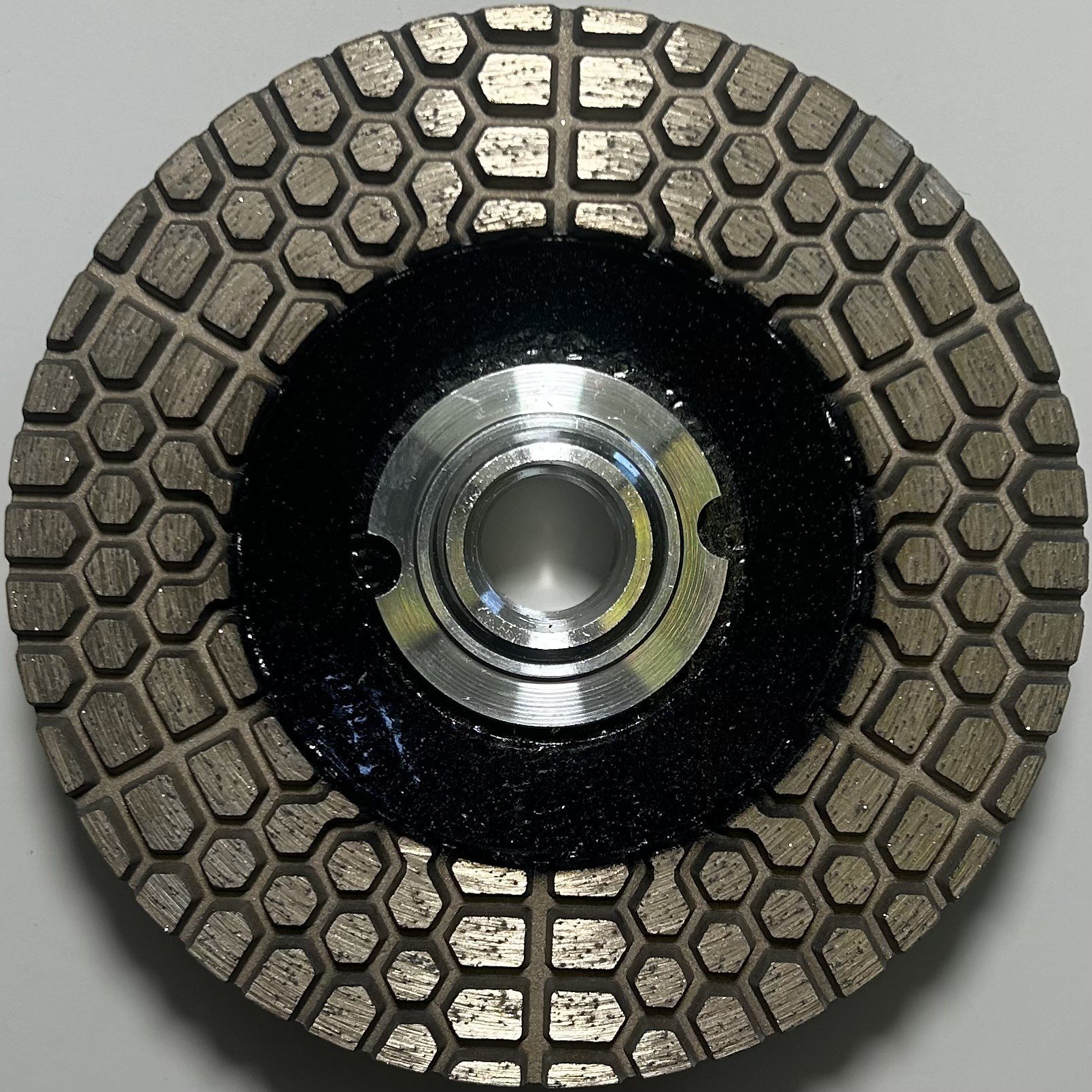 stone - Fiber Cup Wheel 4 Inches front.jpg