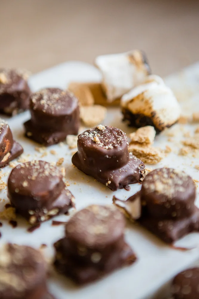 S Mores Bites Trader Joe S Smashing S Mores Diy Freckle Fair Recipes Diy Tutorials Travel Guides And General Awesomeness