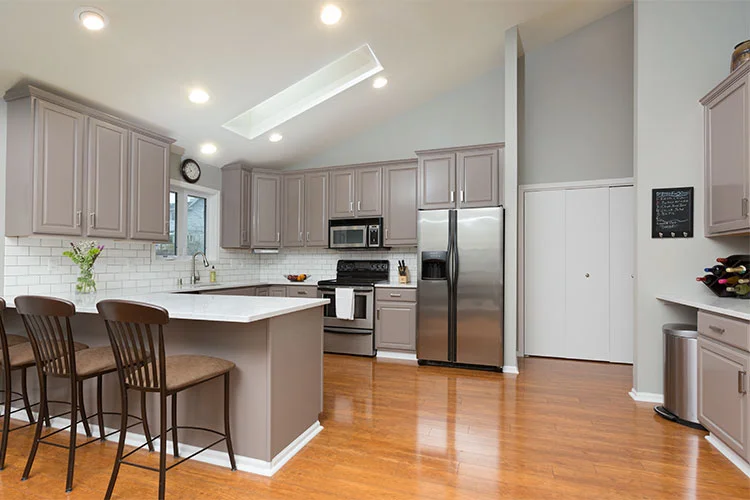 JZID-South-Pond-Kitchen_wide-angle.jpg
