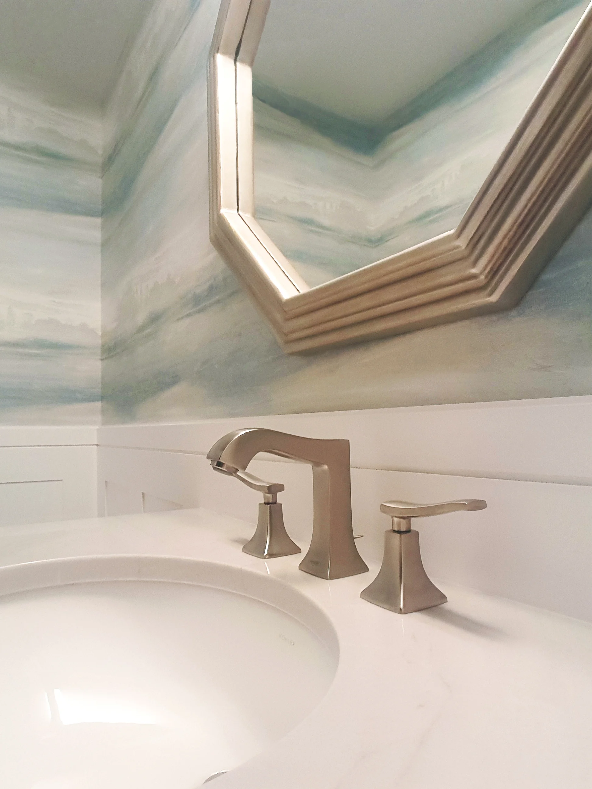JZID-PowderRoom-Faucet_2.jpg