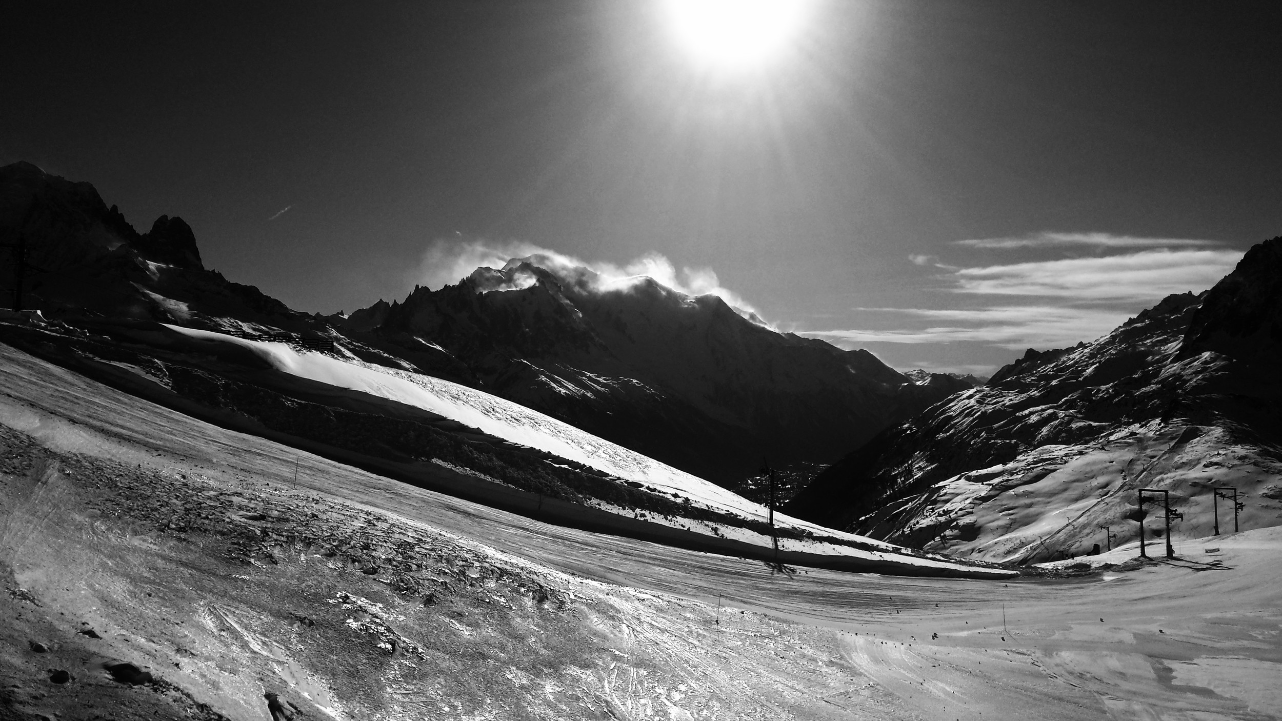 Bluebird powder day in Chamonix