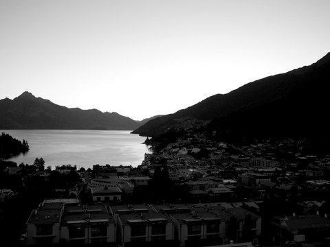 Queenstown in the middle of the day.