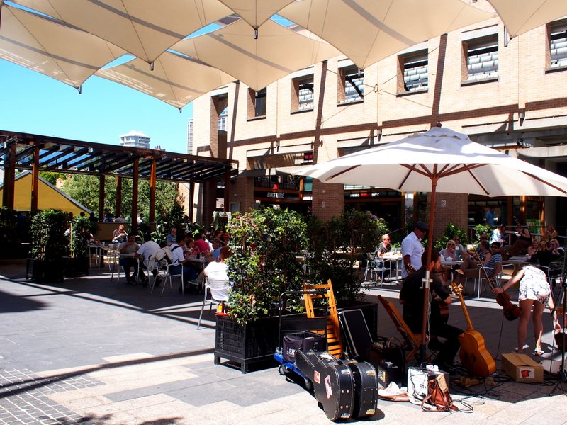 Our lunch spot - complete with musical entertainment
